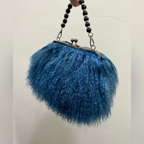 Multi Use Handmade Real Mongolian Lamb Fur Kisslock Clutch/Wristlet/Crossbody - Picture 8 of 16